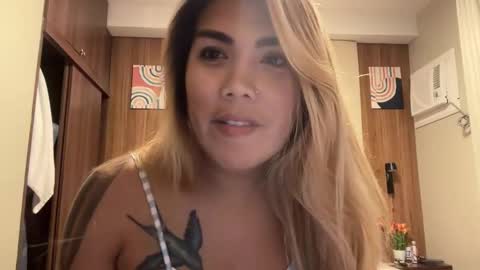 MissCali online show from February 23, 3:48 pm