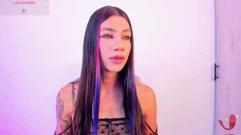 Sofi online show from November 12, 3:00 pm