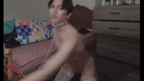 soophiebby online show from January 7, 3:32 am