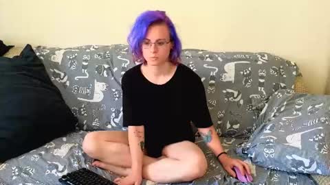 sparkyferret online show from June 25, 9:46 am