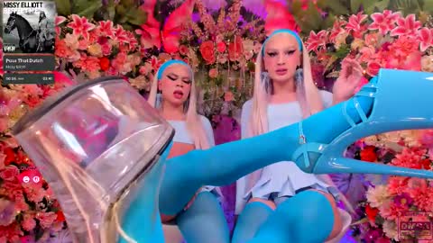  Alison  Sharon  online show from February 8, 3:45 am