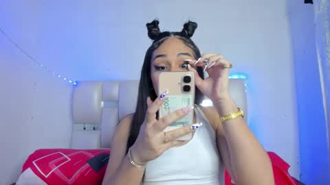 Anny online show from January 18, 2:14 pm