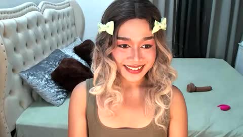Jes online show from May 13, 2:15 pm