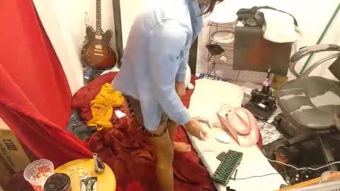 sushiezmon online show from February 8, 10:43 am