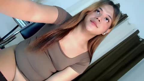 CLEO online show from November 26, 8:49 am