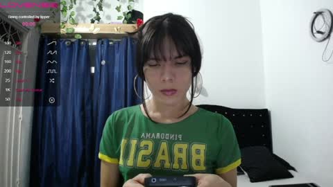 Lady online show from April 4, 2:09 am