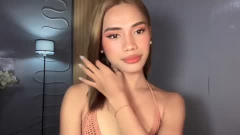 sweet_nikki03 online show from June 6, 10:11 am