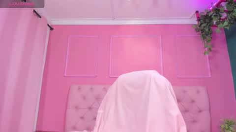 Yeileen online show from January 31, 8:18 pm