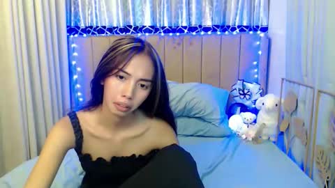 sweetgirl_daphne online show from June 8, 8:58 am