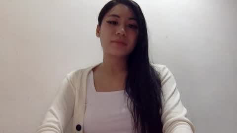 sweetgirllucy24xx online show from February 26, 7:19 pm