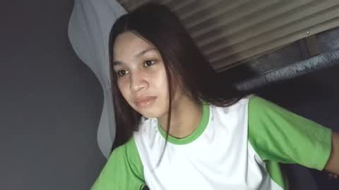 sweetiecum_tina online show from February 24, 8:29 am