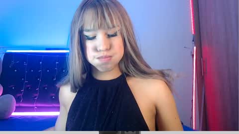 sweetmagic6 online show from April 11, 7:45 am