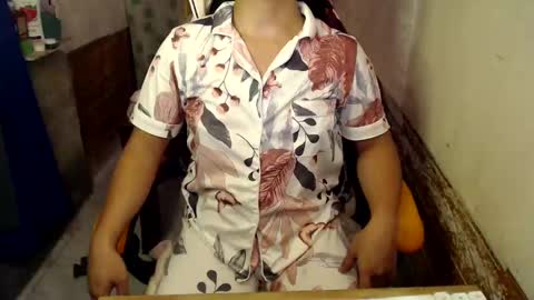 Snapshot of sweetsofia24 chatting on March 3, 6:29 pm sweetsofia24 online show from March 3, 6:29 pm