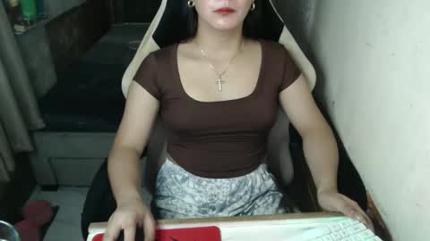 Snapshot of sweetsofia24 chatting on October 16, 5:34 pm sweetsofia24 online show from October 16, 5:34 pm