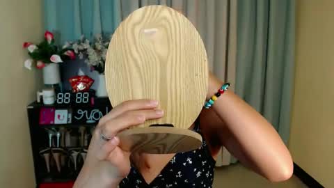 Megan online show from March 25, 5:24 am