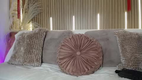 Sofia online show from April 5, 8:18 pm