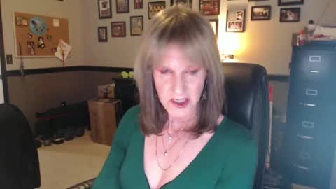 terilee59 online show from February 16, 12:31 am