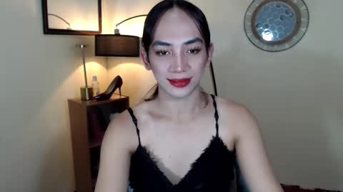 Snapshot of thatslut_deia chatting on September 16, 4:28 am thatslut_deia online show from September 16, 4:28 am