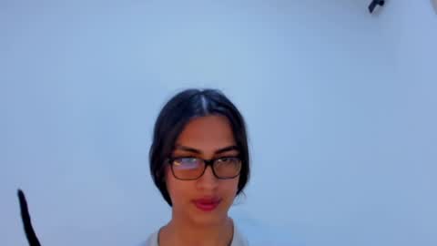 thecherryluxe online show from August 7, 11:44 pm