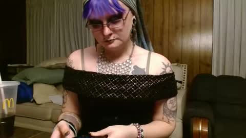 Siren of the Fae online show from April 2, 3:04 am