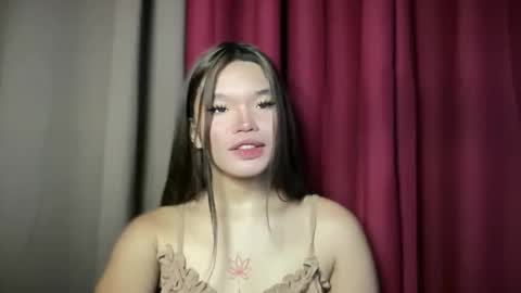 Ms. Tiara online show from February 6, 12:05 am