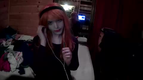 tiffanycase384727 online show from November 2, 8:56 am