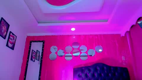 tiffanymackensyy69 online show from February 15, 1:23 am