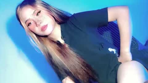 tight_elliana online show from February 15, 10:19 pm