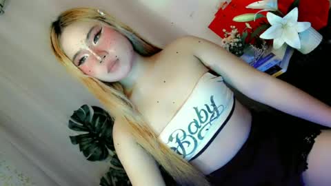 tight_elliana online show from June 30, 10:59 am