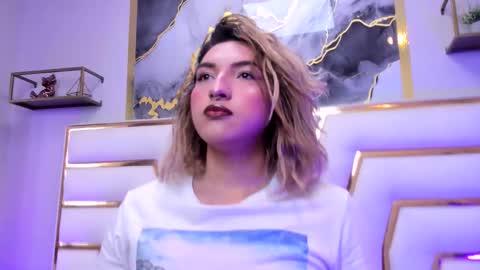   online show from November 25, 12:07 pm