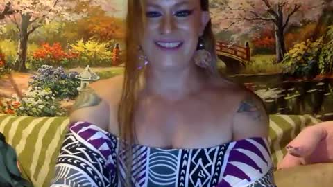TrannyCumSlut online show from March 7, 9:21 am