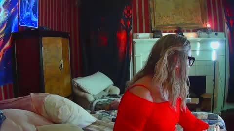 transmisshun online show from January 30, 9:25 am