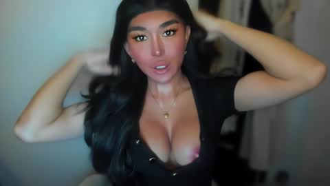 ALMIGHTY GODDESS VALENTINA online show from December 6, 5:06 pm