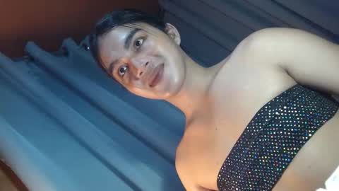 Goddess Mira online show from November 7, 9:15 pm