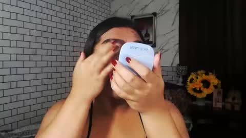 Snapshot of tsbrianabankhugecock chatting on October 8, 7:21 am brianna online show from October 8, 7:21 am