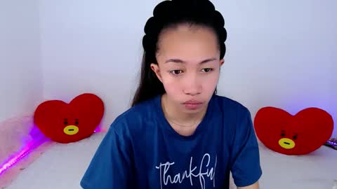 tskitty_girl online show from May 24, 11:13 pm