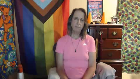 twocumkerry online show from June 4, 6:27 am