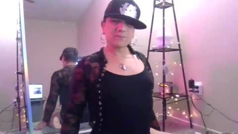 Snapshot of uandme_baby chatting on December 30, 3:02 pm Azelia B online show from December 30, 3:02 pm