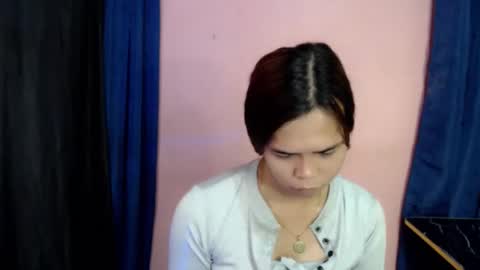 unknown_trans18 online show from November 14, 12:51 am