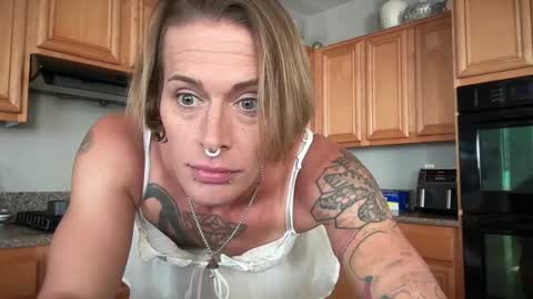 Ur Daylee dose online show from March 1, 11:43 pm