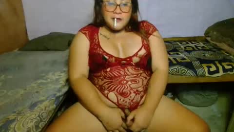 pretitit micole online show from April 12, 10:40 am