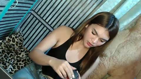 urasianmikayxx online show from January 26, 12:22 pm