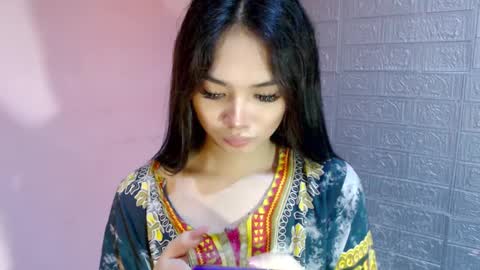 Clara online show from February 23, 8:44 pm