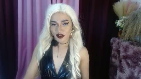 KENDALL online show from September 19, 12:55 pm