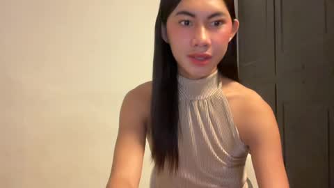urpretty_mistake online show from July 29, 12:03 pm