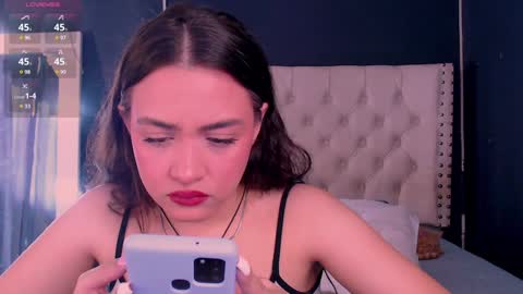 IG-valen mendoza99  twitter valenthompson99 online show from January 4, 9:53 pm