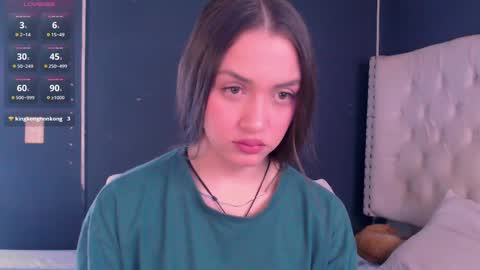 IG-valen mendoza99  twitter valenthompson99 online show from March 6, 12:15 am