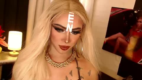Snapshot of valentina_goddess_tsxxx chatting on January 11, 3:23 am Amanda online show from January 11, 3:23 am