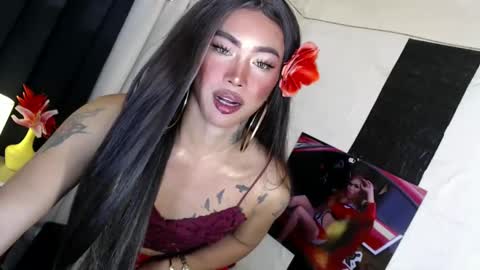 Snapshot of valentina_goddess_tsxxx chatting on January 14, 6:34 am Amanda online show from January 14, 6:34 am