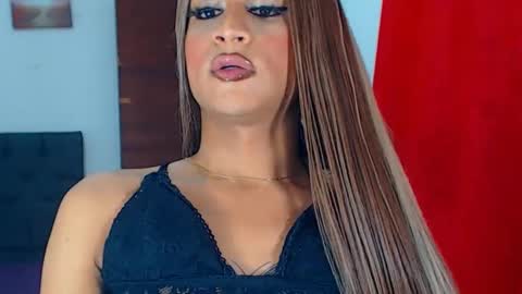 VALENTINA   online show from December 11, 12:45 am